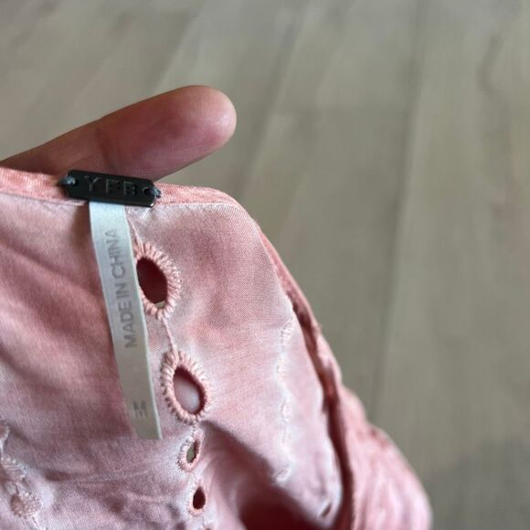 YFB Young Fabulous & Broke Costa Eyelet Tie Dye Pink High-Low Maxi Dress size M - Picture 5 of 8